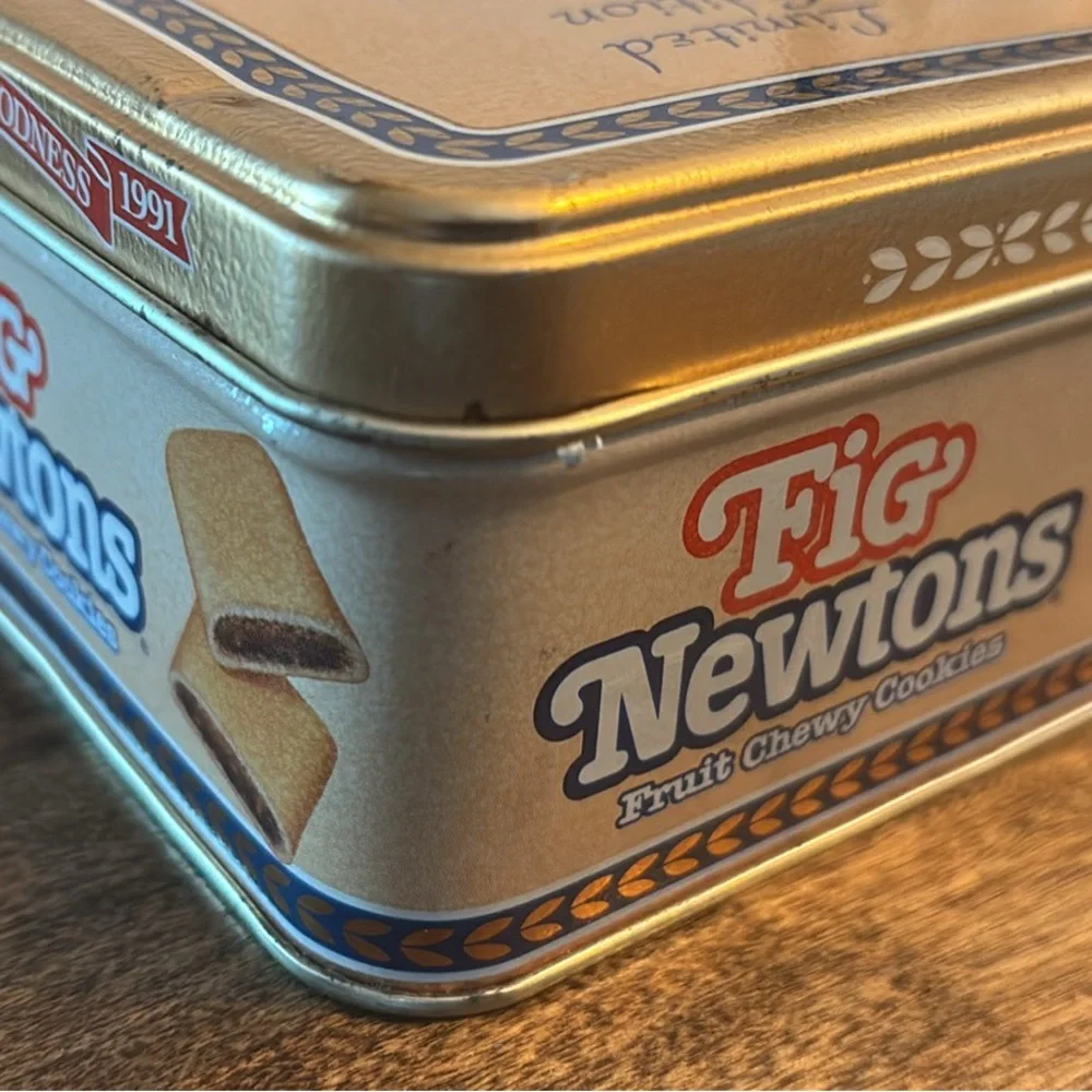 Vintage Fig Newton Anniversary tin - Picture 5 of 5